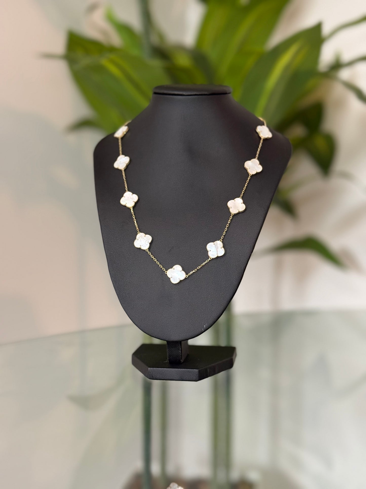 14K Gold Clover Necklace
